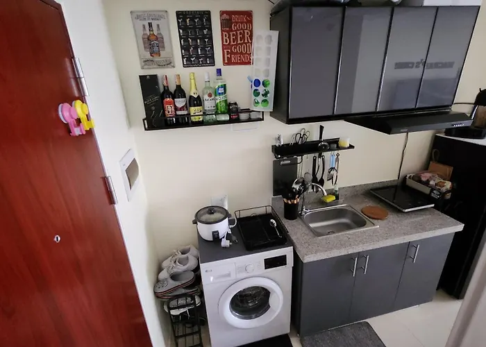 Macrap's Crib Apartment